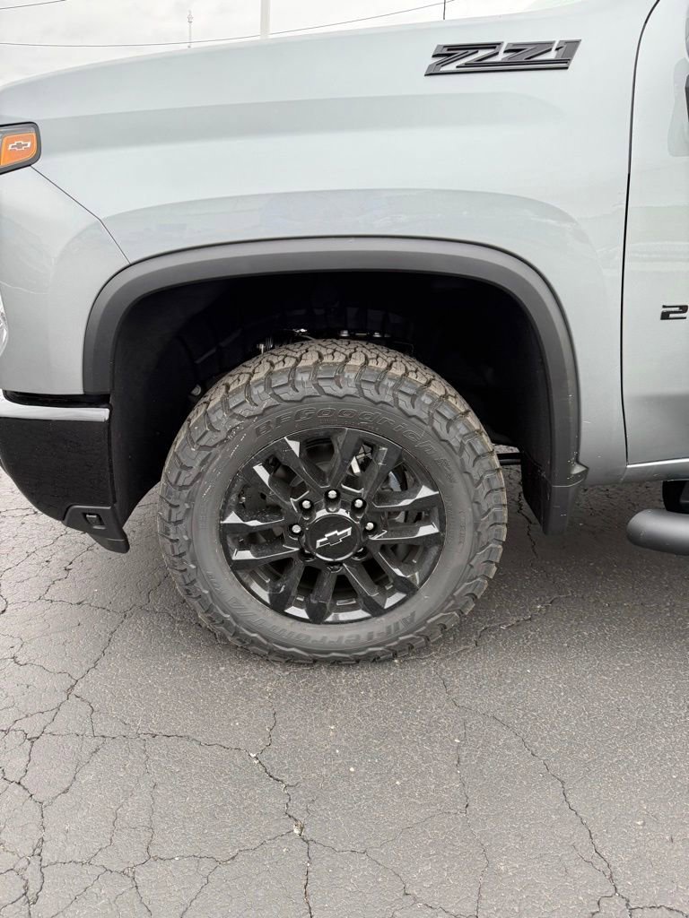 2026 Chevrolet Silverado 2500 HD LTZ - Photo 8