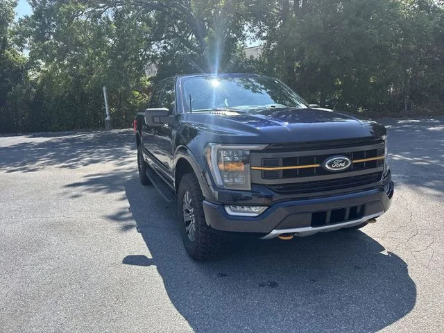 Used 2023 Blue Ford Tremor image 3