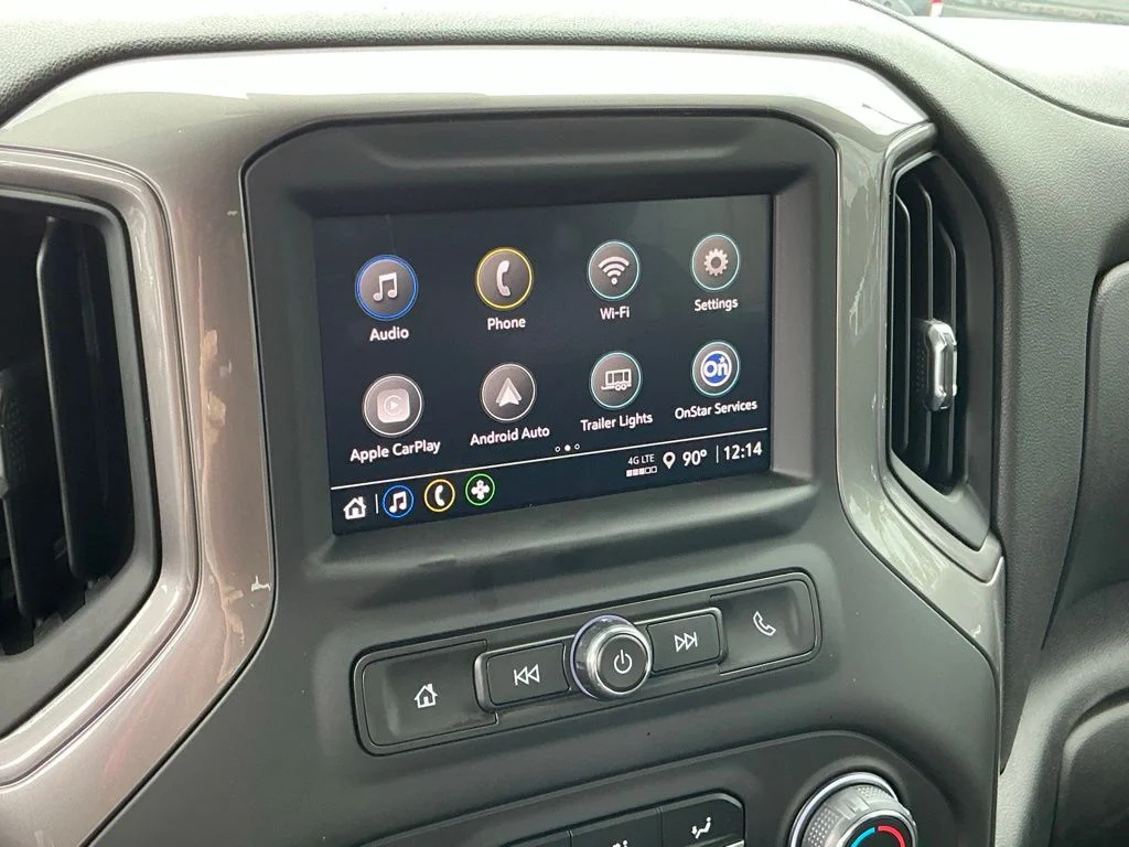 Used 2024 White Chevrolet Custom image 44