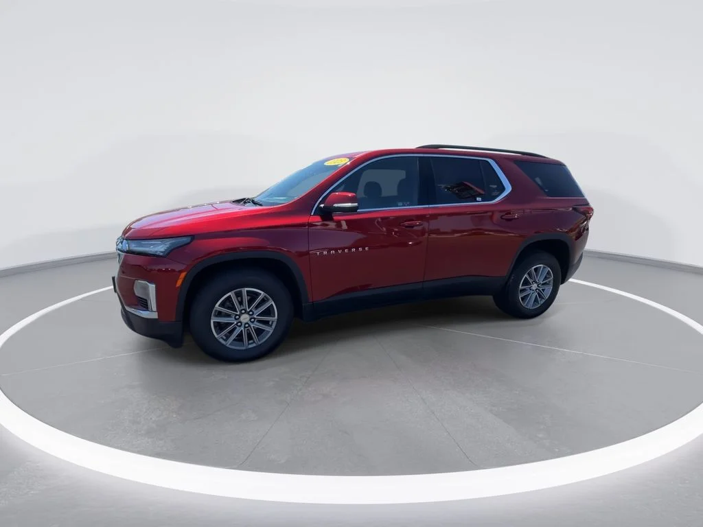 Used 2023 Red Chevrolet LT image 4