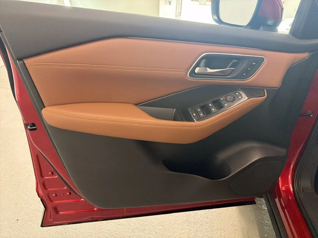 New 2026 Scarlet Ember Tintcoat Nissan Platinum image 14
