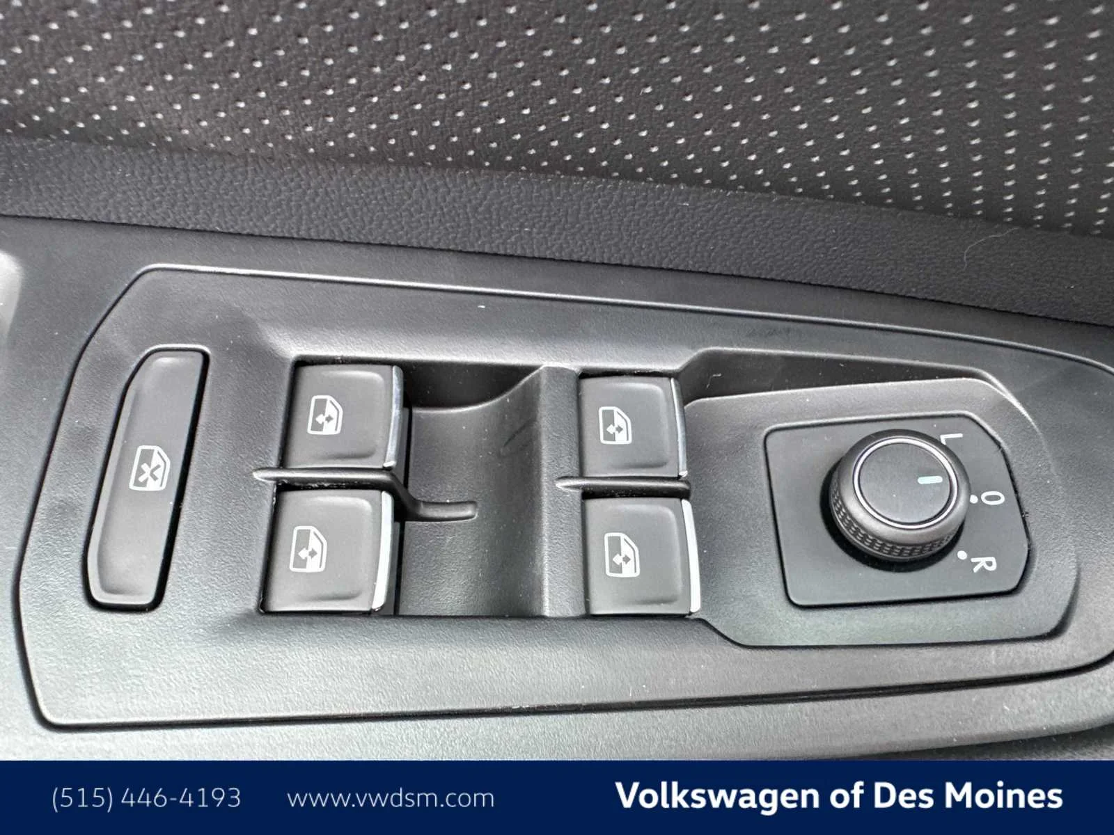 New 2026 Opal White Pearl Volkswagen 2.0T SE image 23