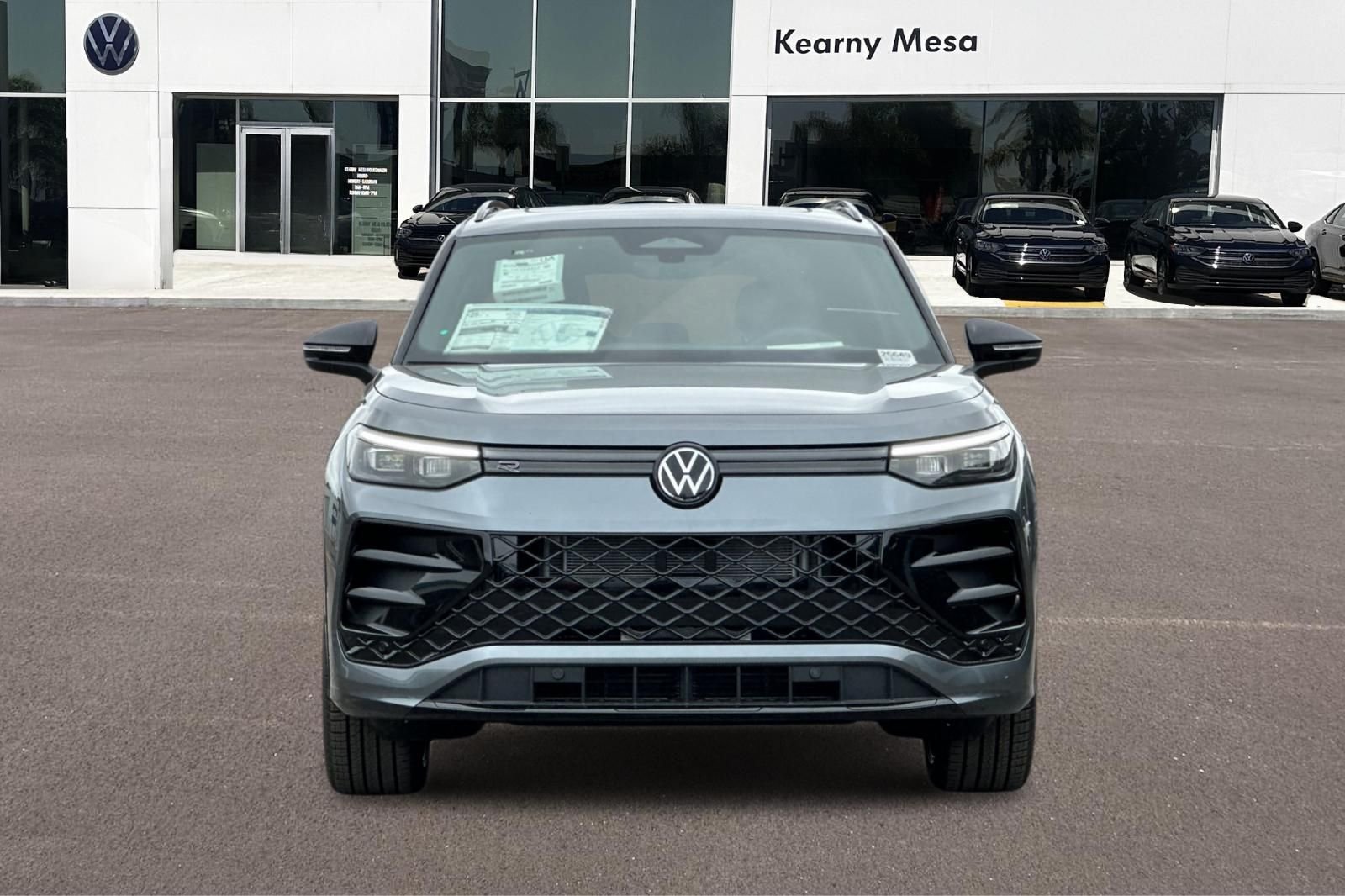 New 2026 Platinum Gray Metallic Volkswagen 2.0T SE R-Line Black image 9