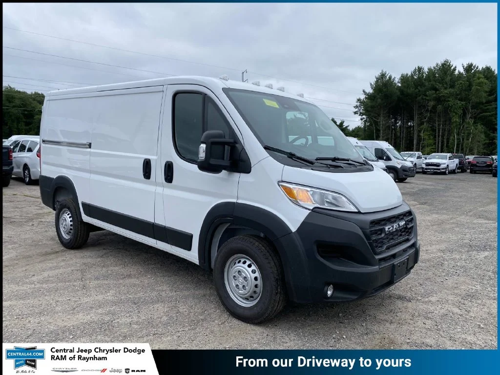 2026 RAM ProMaster Cargo Van Tradesman