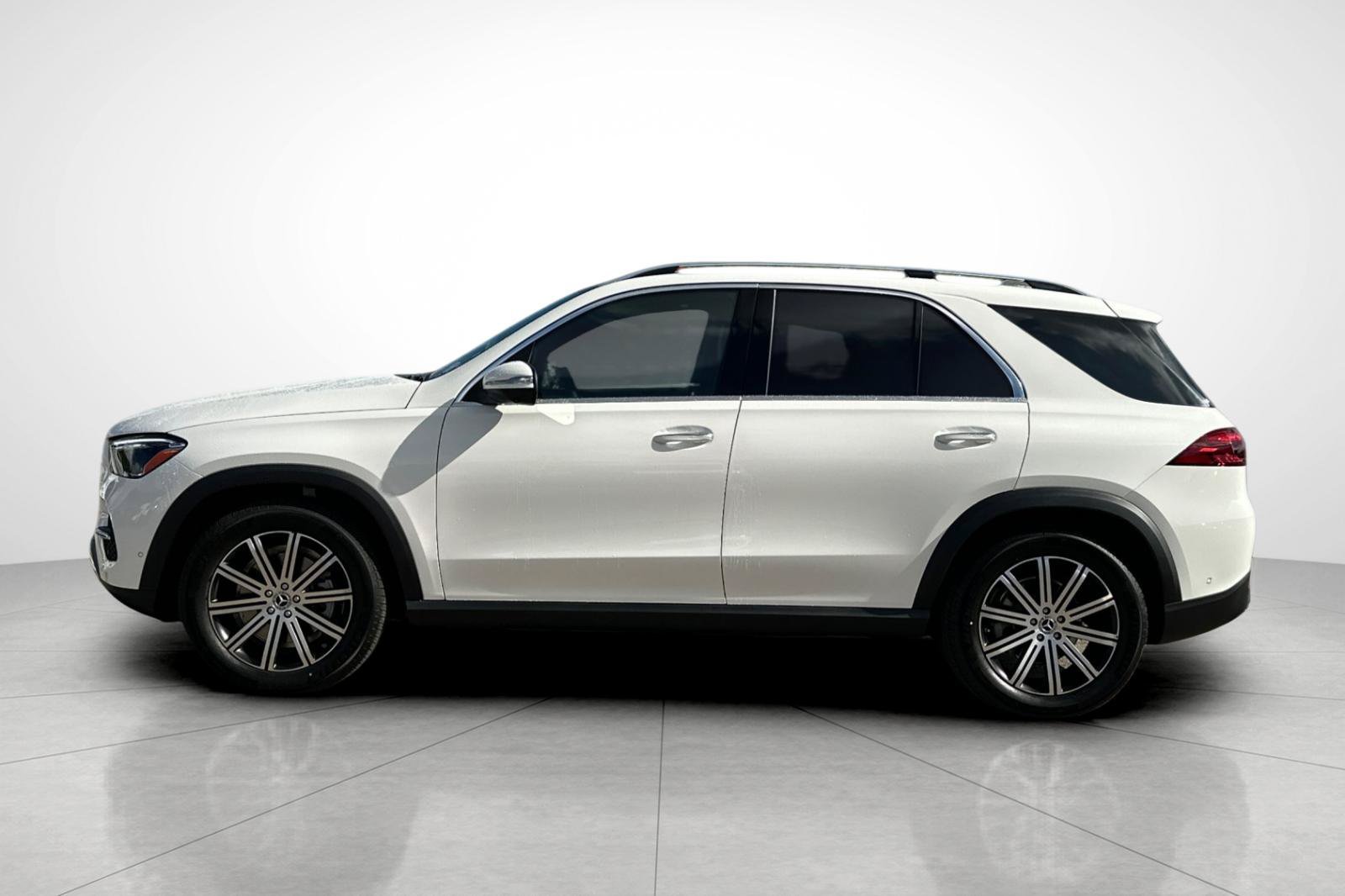 Certified Used 2026 White Mercedes-Benz GLE 350 image 32