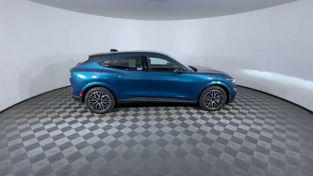 New 2026 Adriatic Blue Metallic Ford Premium image 9