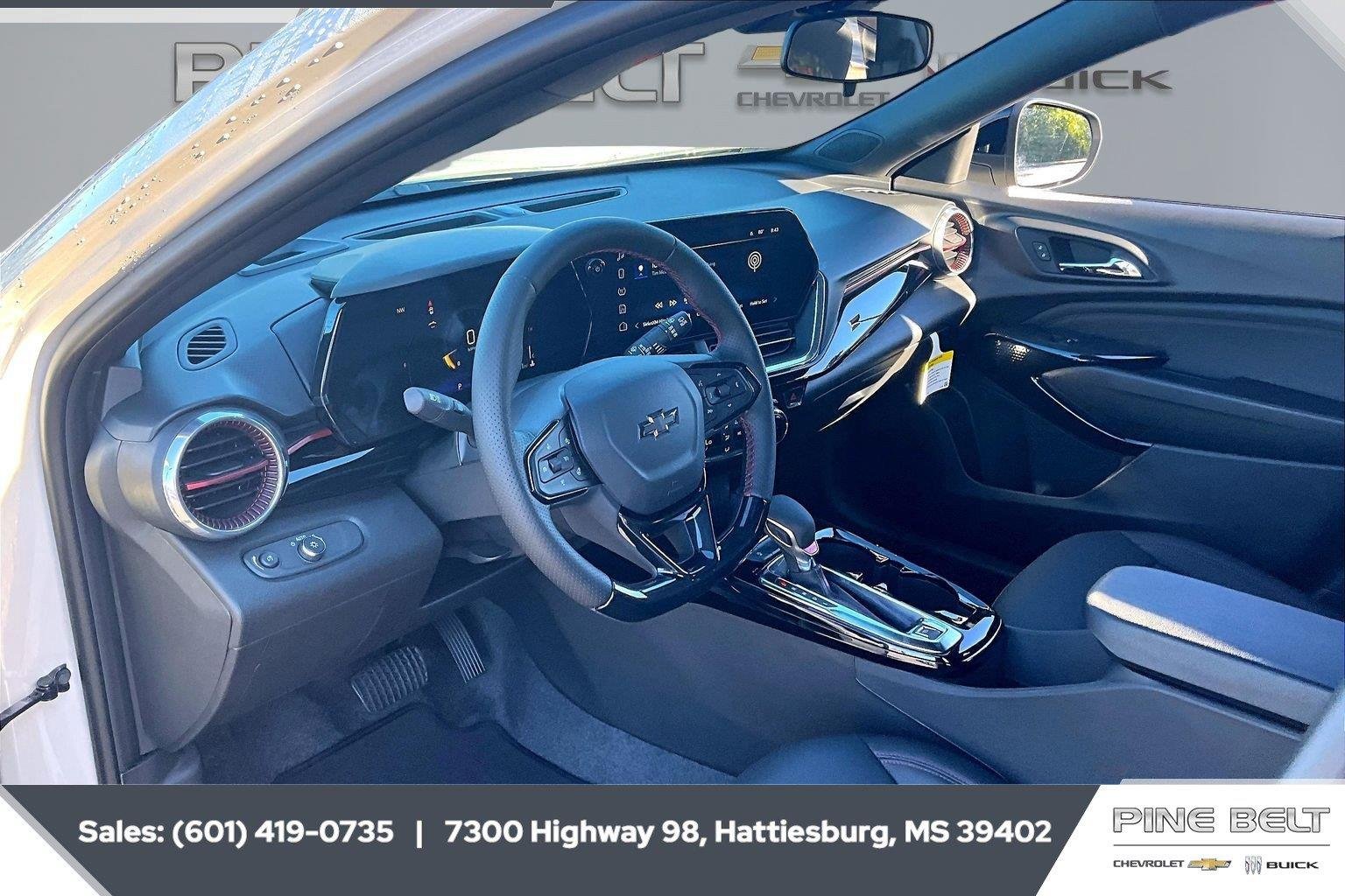 2026 Chevrolet Trax RS - Photo 12