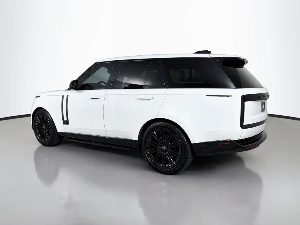 Certified Used 2024 White Land Rover Autobiography image 7