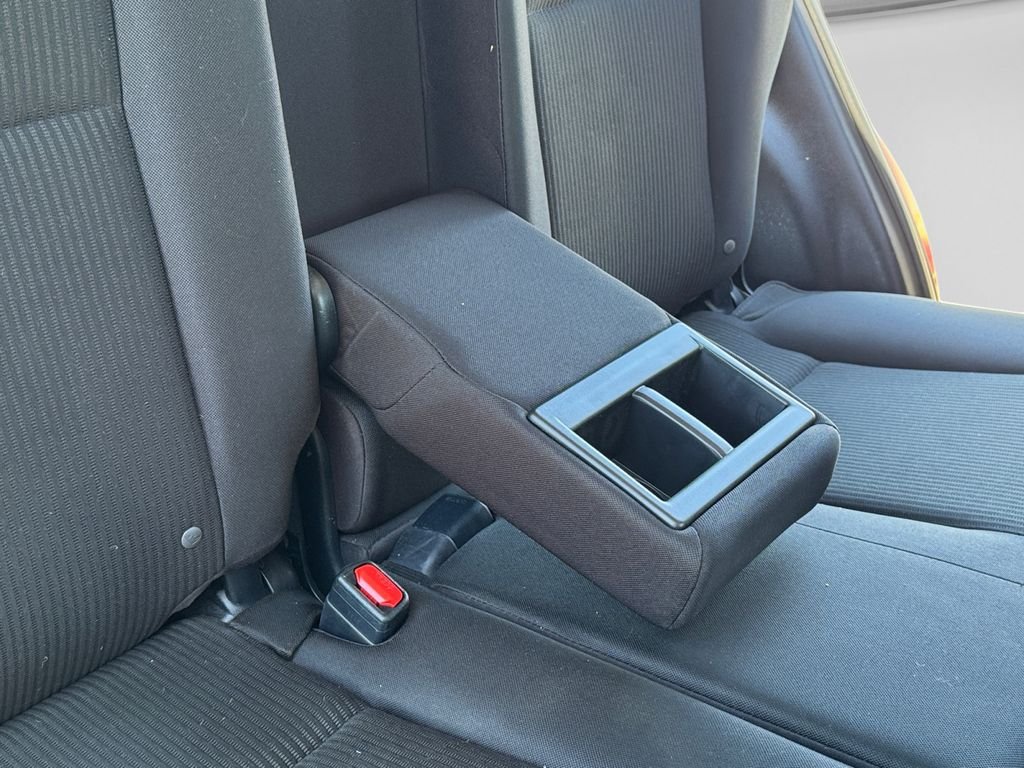 Used 2018 Red Toyota LE image 21