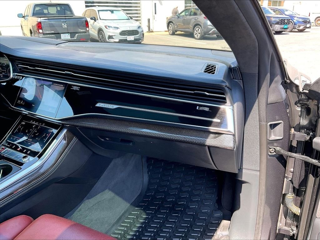 Used 2022 Gray Audi 4.0T Prestige image 13