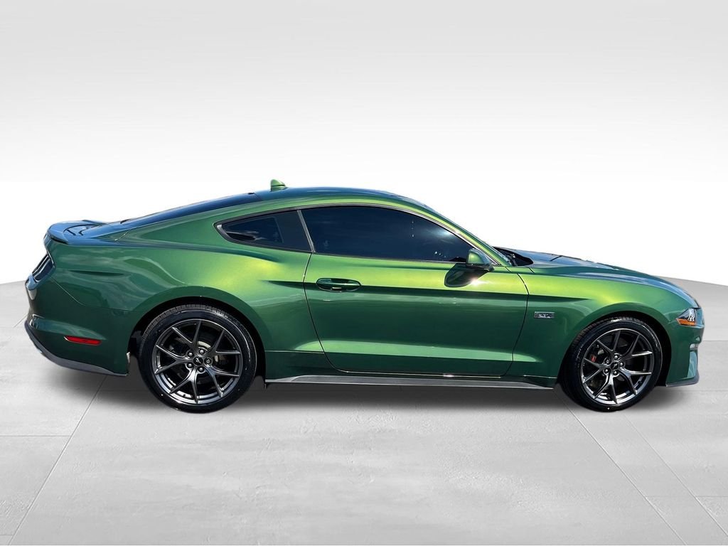 Used 2022 Green Ford  image 6