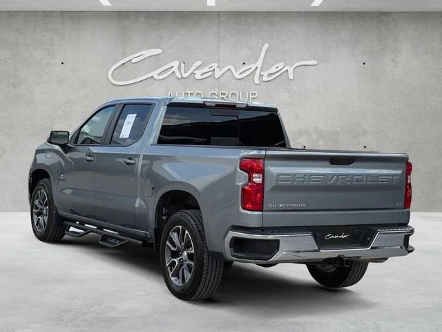 Used 2023 Sterling Gray Metallic Chevrolet LT image 14