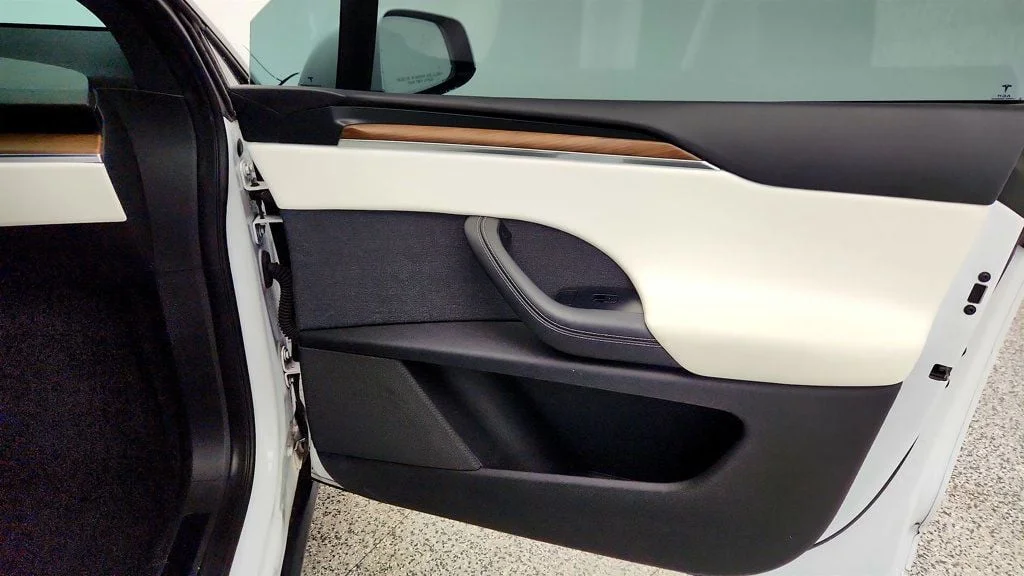 Used 2022 Pearl White Multi-Coat Tesla AWD image 29