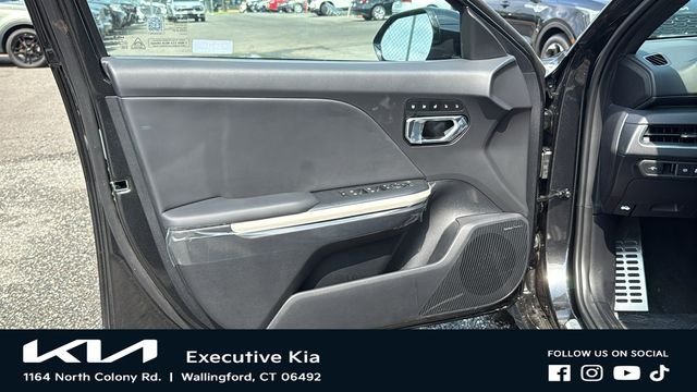 New 2026 Interstellar Gray Kia GT-Line Turbo image 9