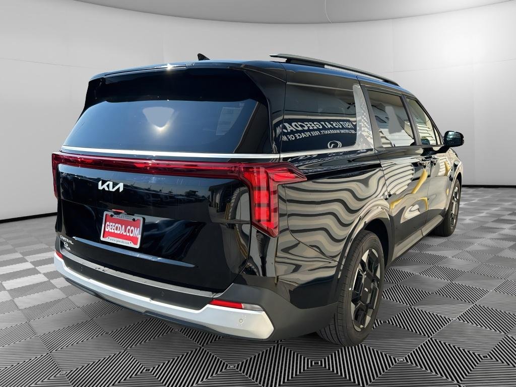 New 2026 Aurora Black Pearl Kia EX image 4