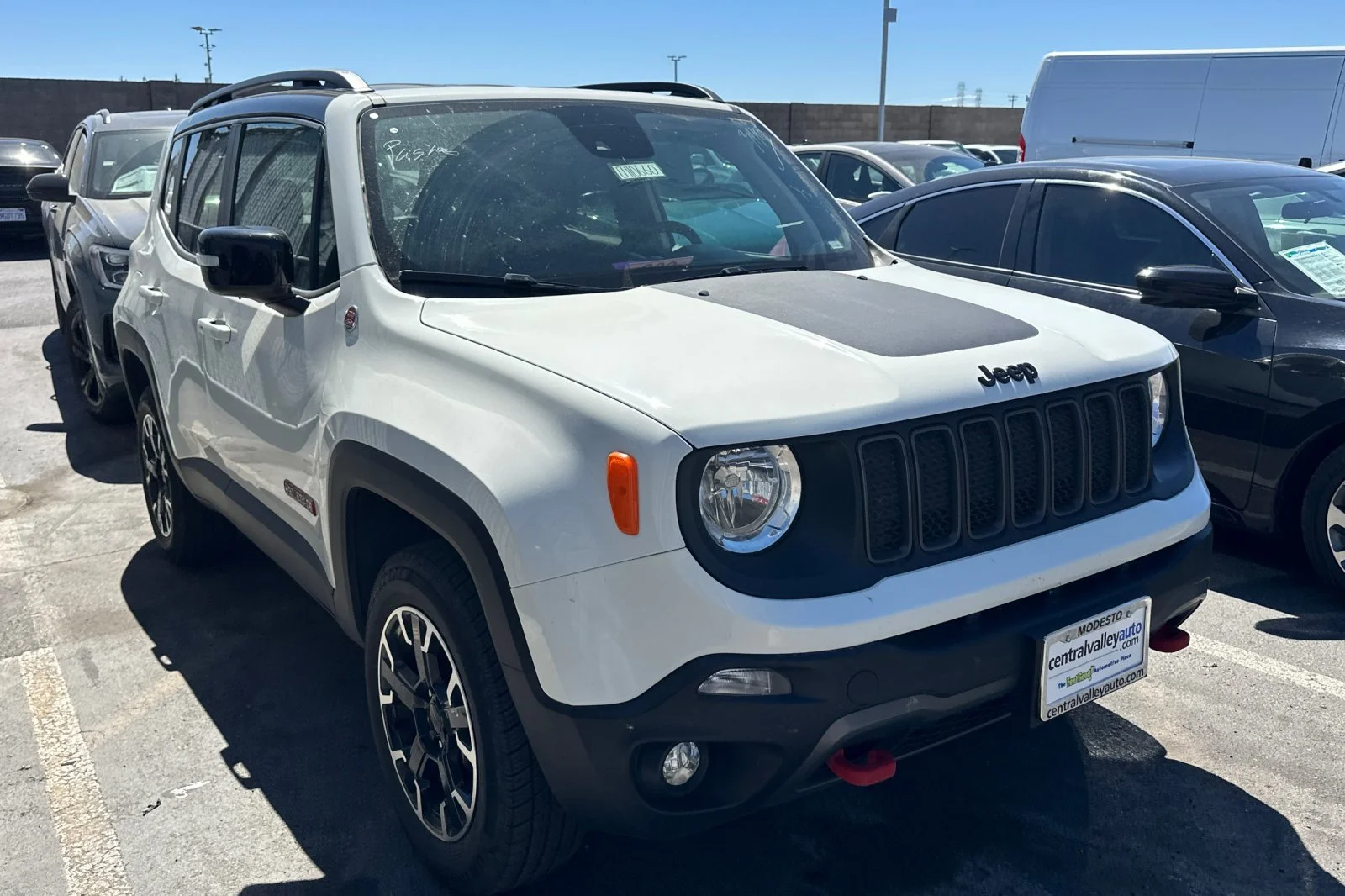 Used 2023 Alpine White Clearcoat Jeep Trailhawk image 2
