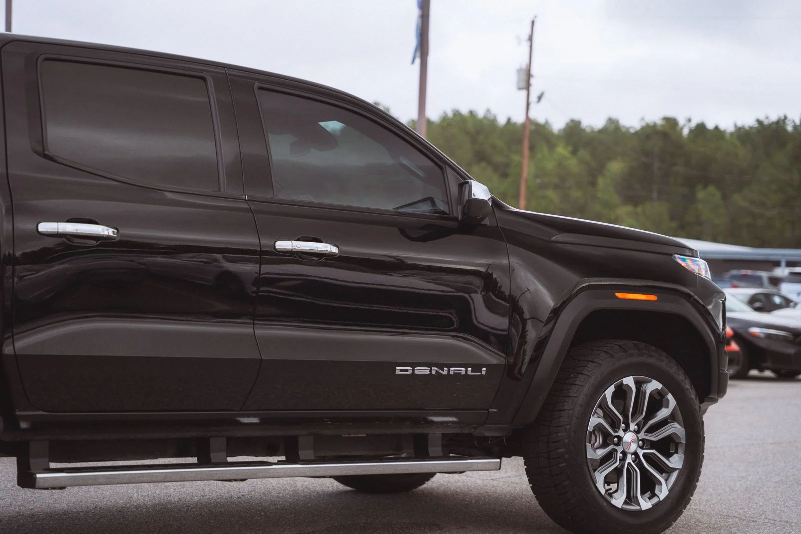 Used 2023 Black GMC Denali image 8