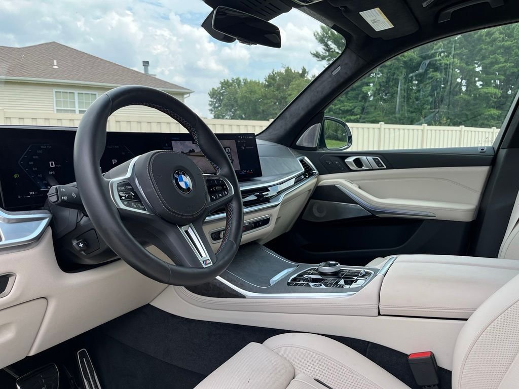 Certified Used 2024 Alpine White BMW M60i image 18