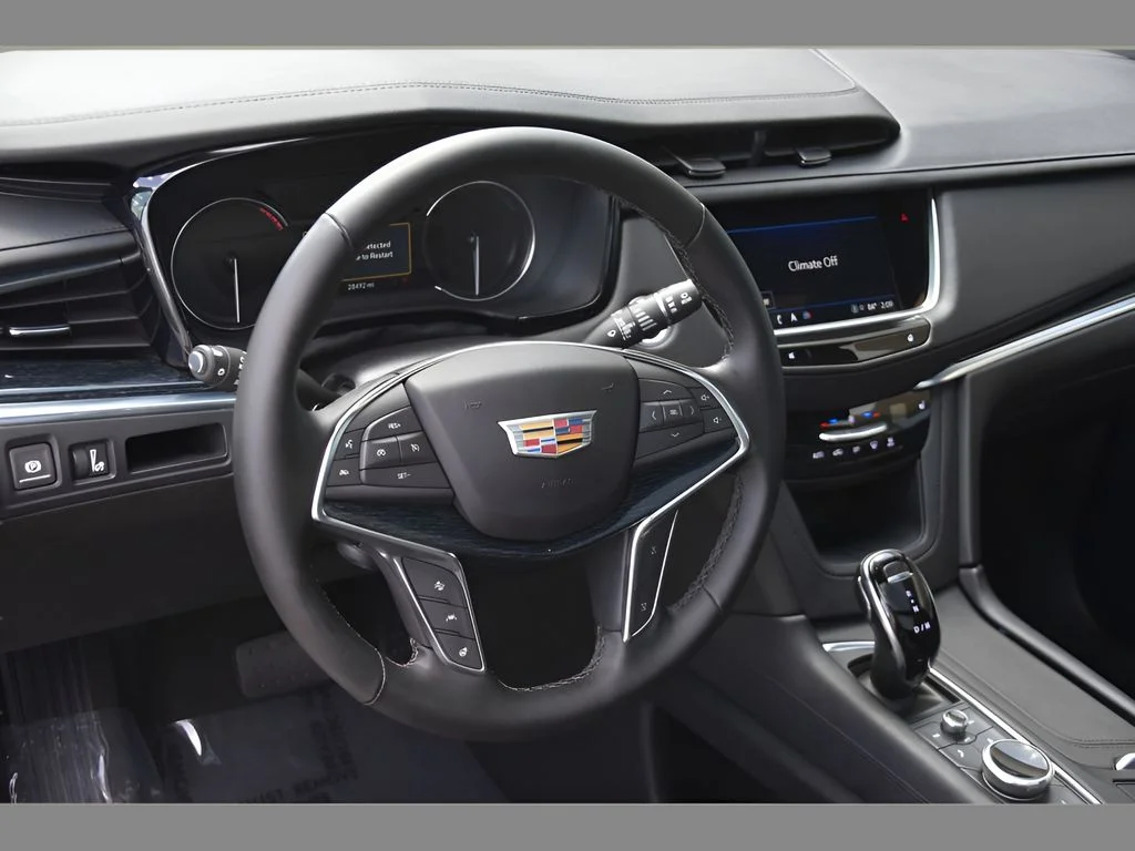 2025 Cadillac XT5 Premium Luxury - Photo 13