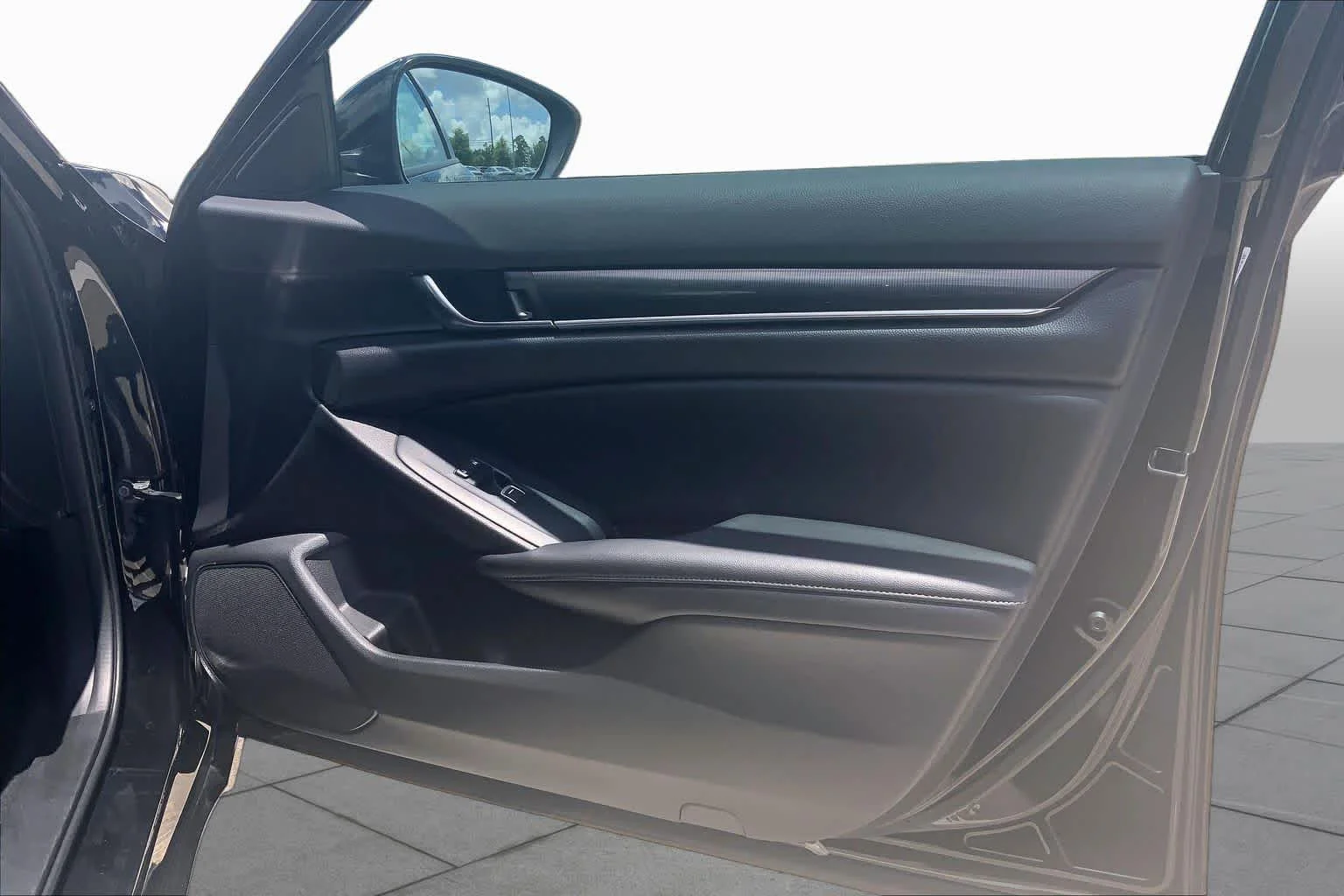 Used 2022 Crystal Black Pearl Honda Sport image 22