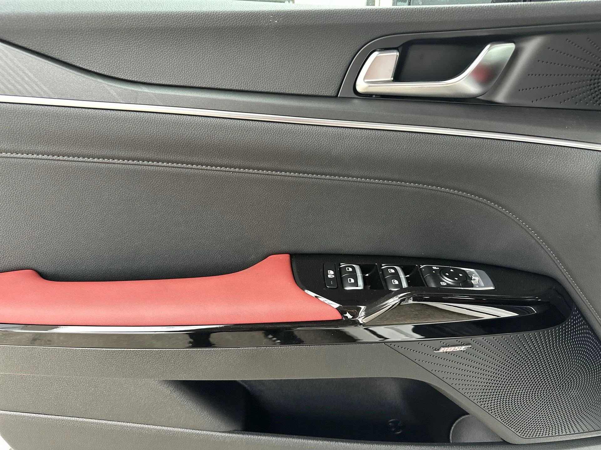 New 2026 Snow White Pearl Kia GT-Line FWD image 35