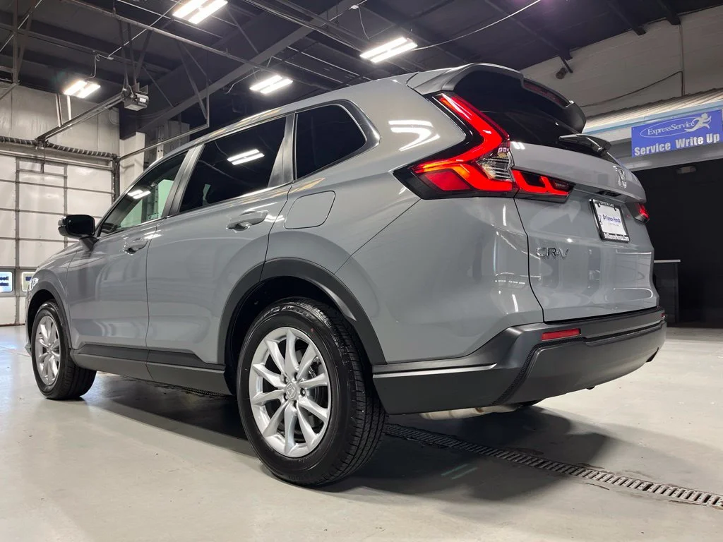Used 2026 Urban Gray Pearl Honda EX image 5