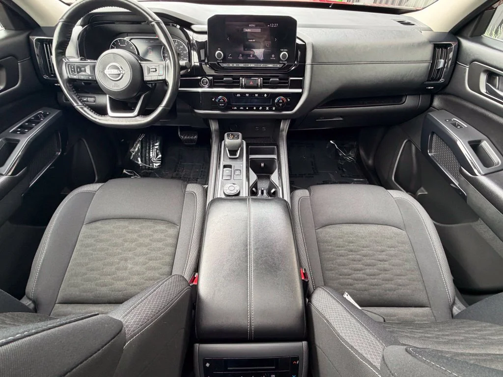 Used 2024 Red Nissan SV image 12