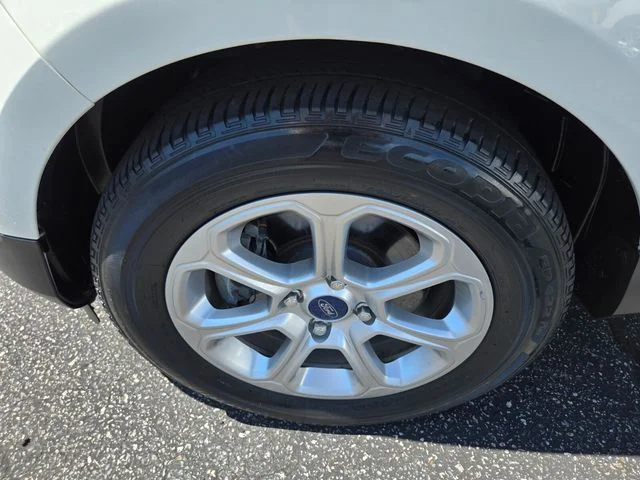 Used 2020 White Ford SE image 25