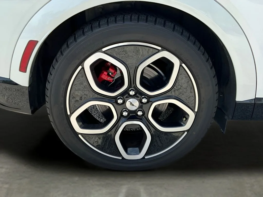 Used 2023 White Ford GT image 15