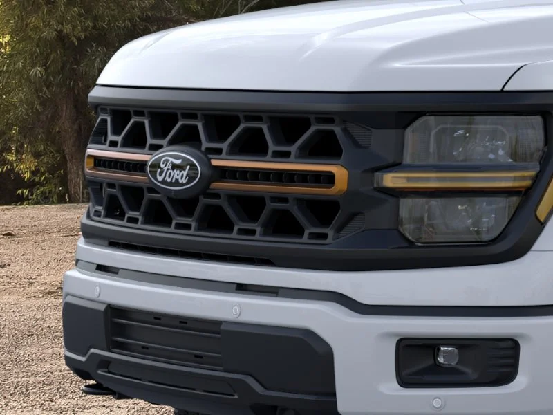 New 2026 Oxford White Ford Tremor® image 40