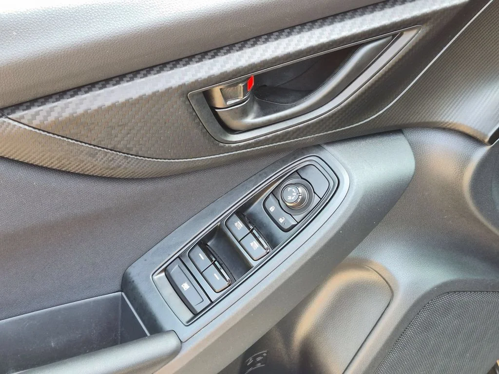 Used 2023 Black Subaru Base image 11