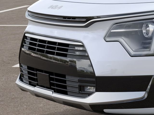 New 2025 Snow White Pearl Kia EX Touring image 12