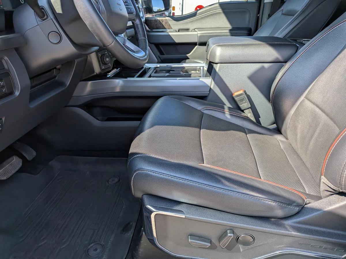 Used 2024 Black Ford Xl 4wd Crew Cab image 15