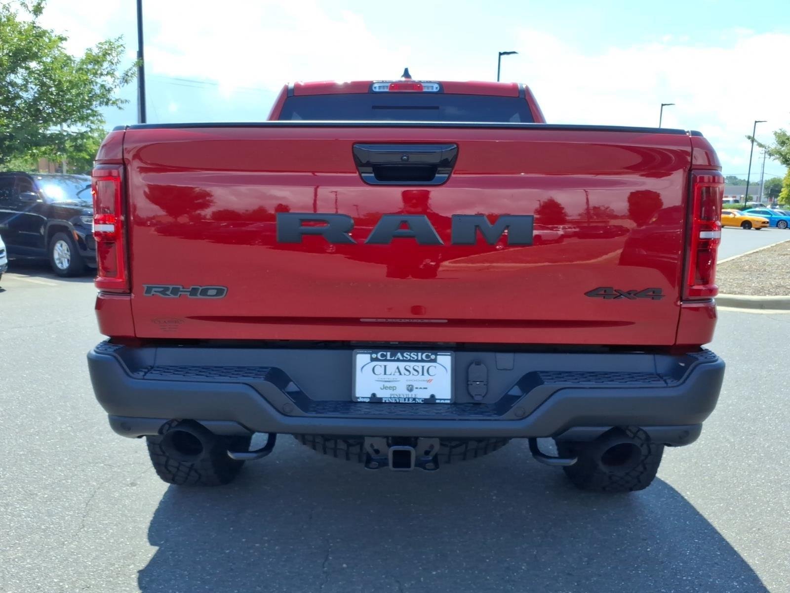 New 2026 Molten Red Pearl-Coat Exterior Paint RAM RHO image 17