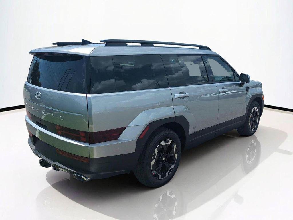 New 2027 Silver Hyundai SEL FWD image 5