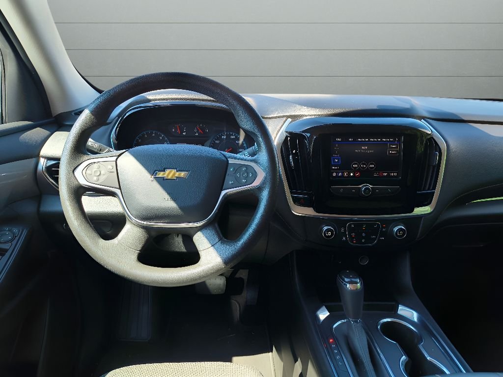 Used 2020 Summit White Chevrolet LS image 28