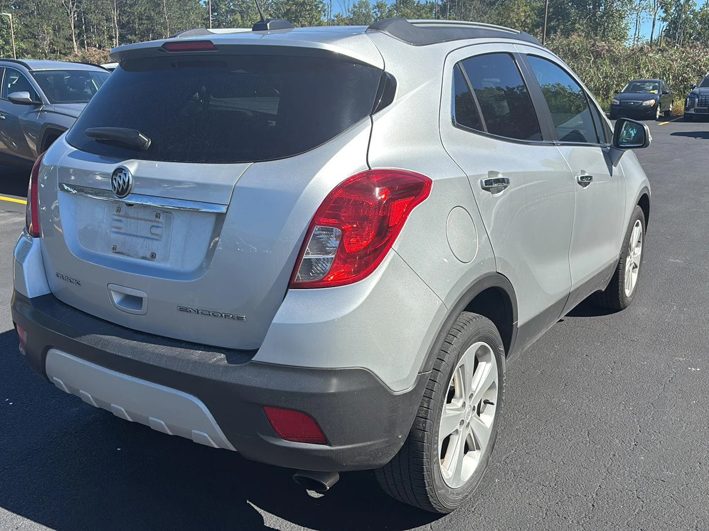 Used 2016 Quicksilver Metallic Buick  image 7