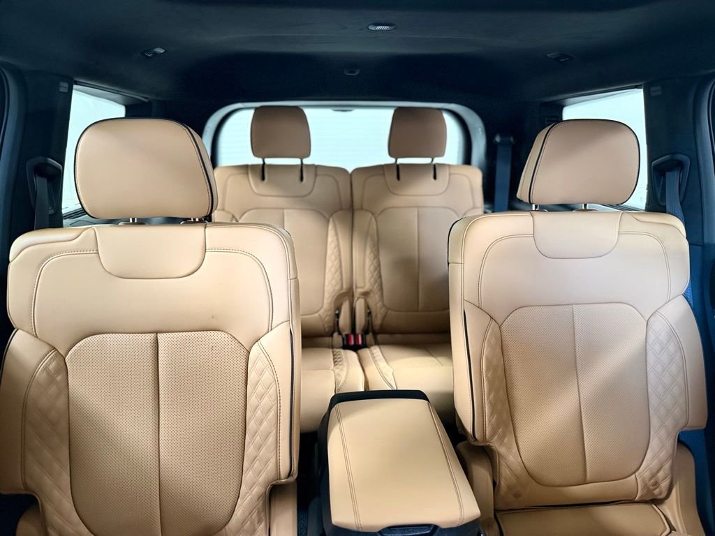 New 2026 Diamond Black Crystal Pearl-Coat Exterior Paint Jeep Summit image 26
