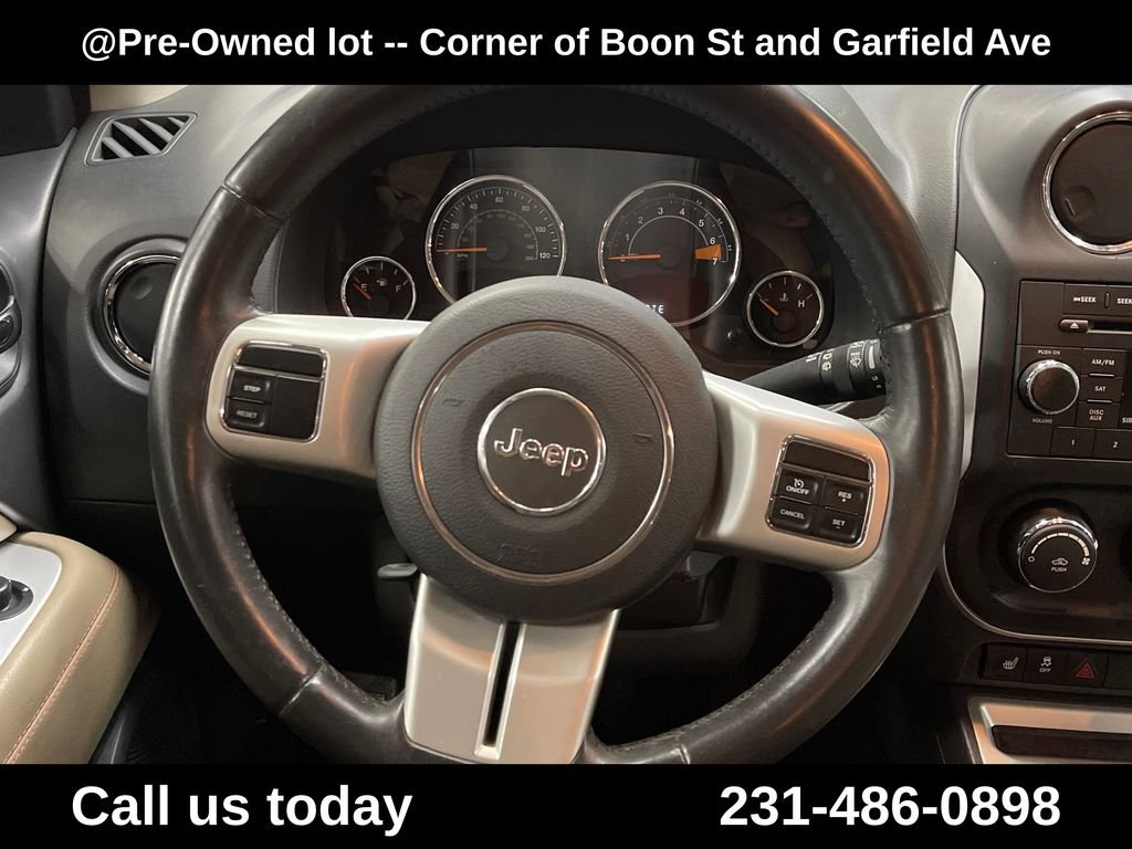 Used 2015 Green Jeep Latitude image 20
