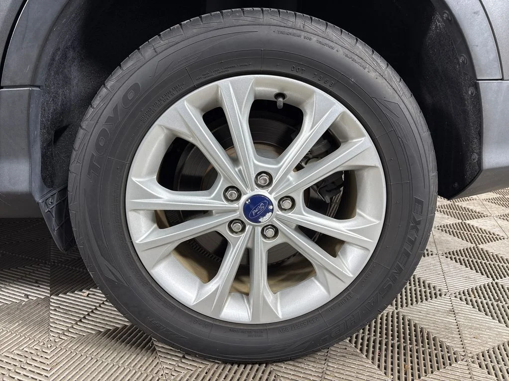 Certified Used 2017 Gray Ford SE image 12