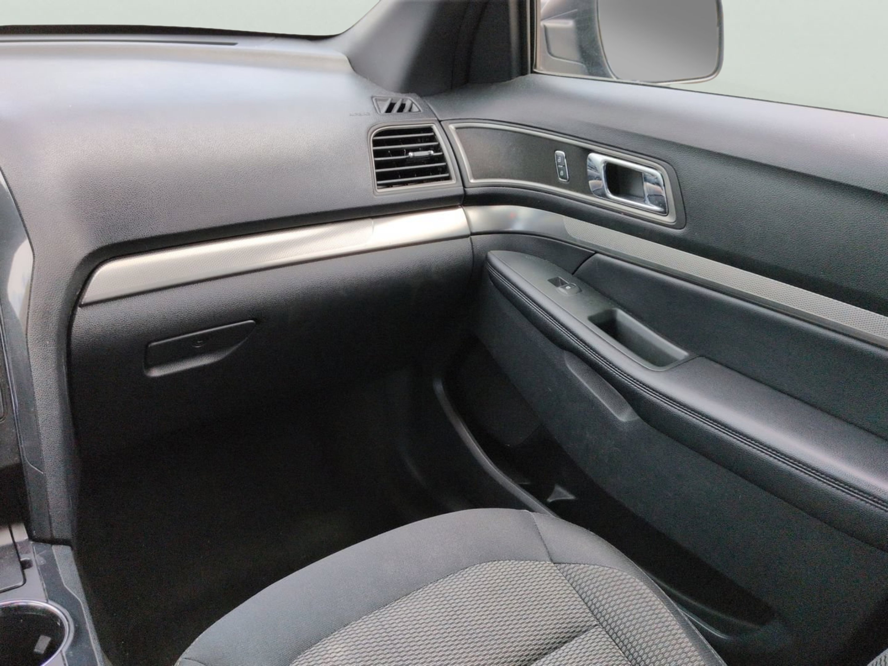 Used 2018 Blue Metallic Ford XLT image 15