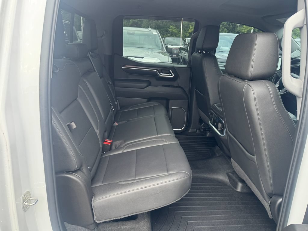 Used 2022 Summit White GMC SLT image 32