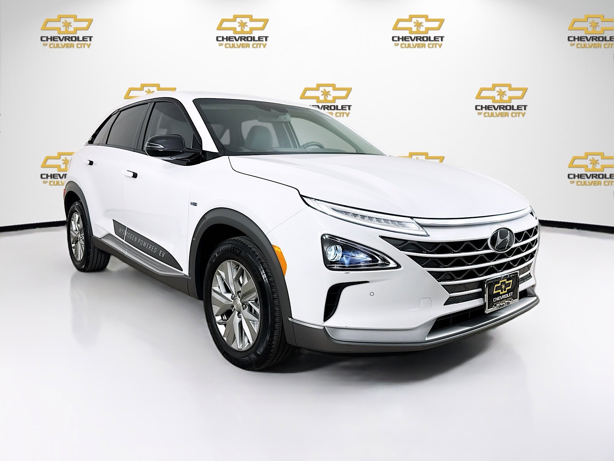 2022 Hyundai Nexo Blue