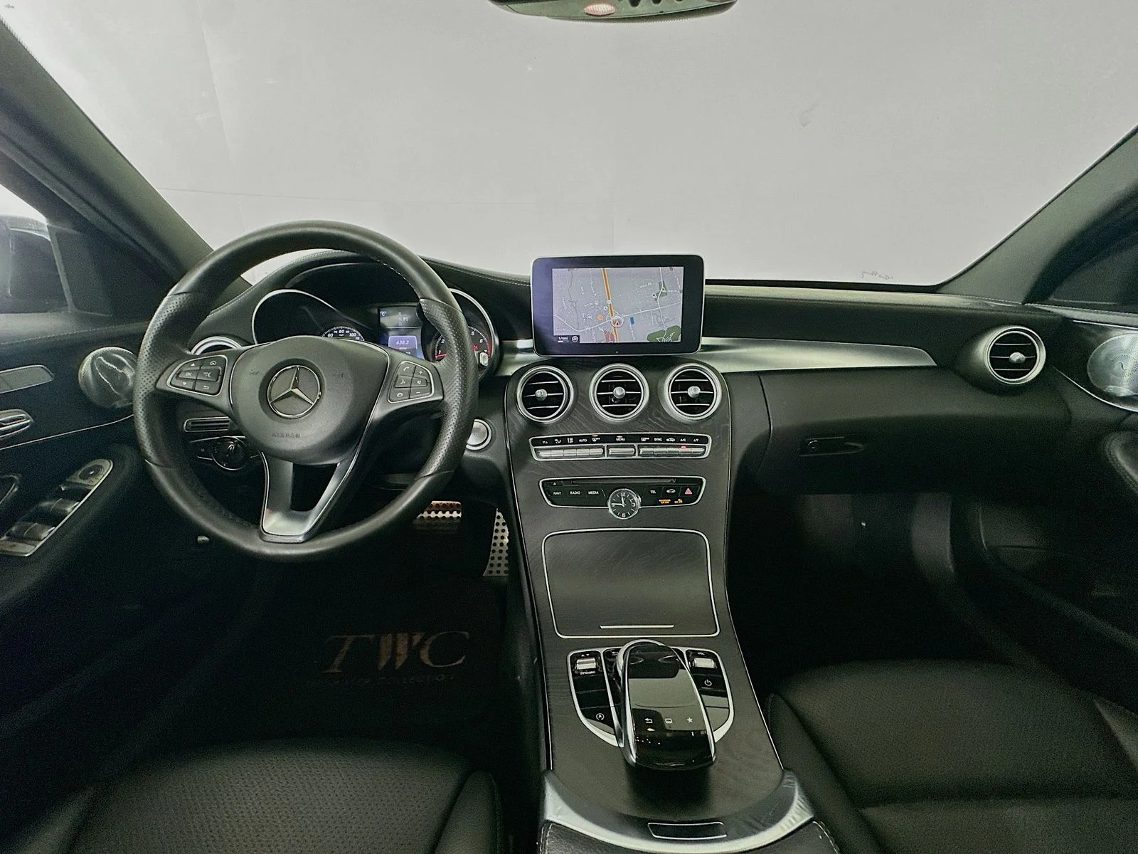 Used 2016  Mercedes-Benz  image 13