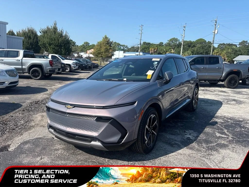 Used 2025 Galaxy Gray Metallic Chevrolet LT image 2