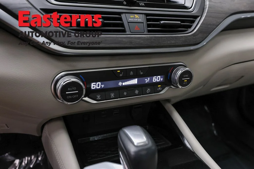 Used 2024 Red Nissan 2.5 SL image 20