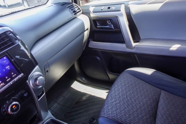 Used 2013 Red Toyota SR5 image 23