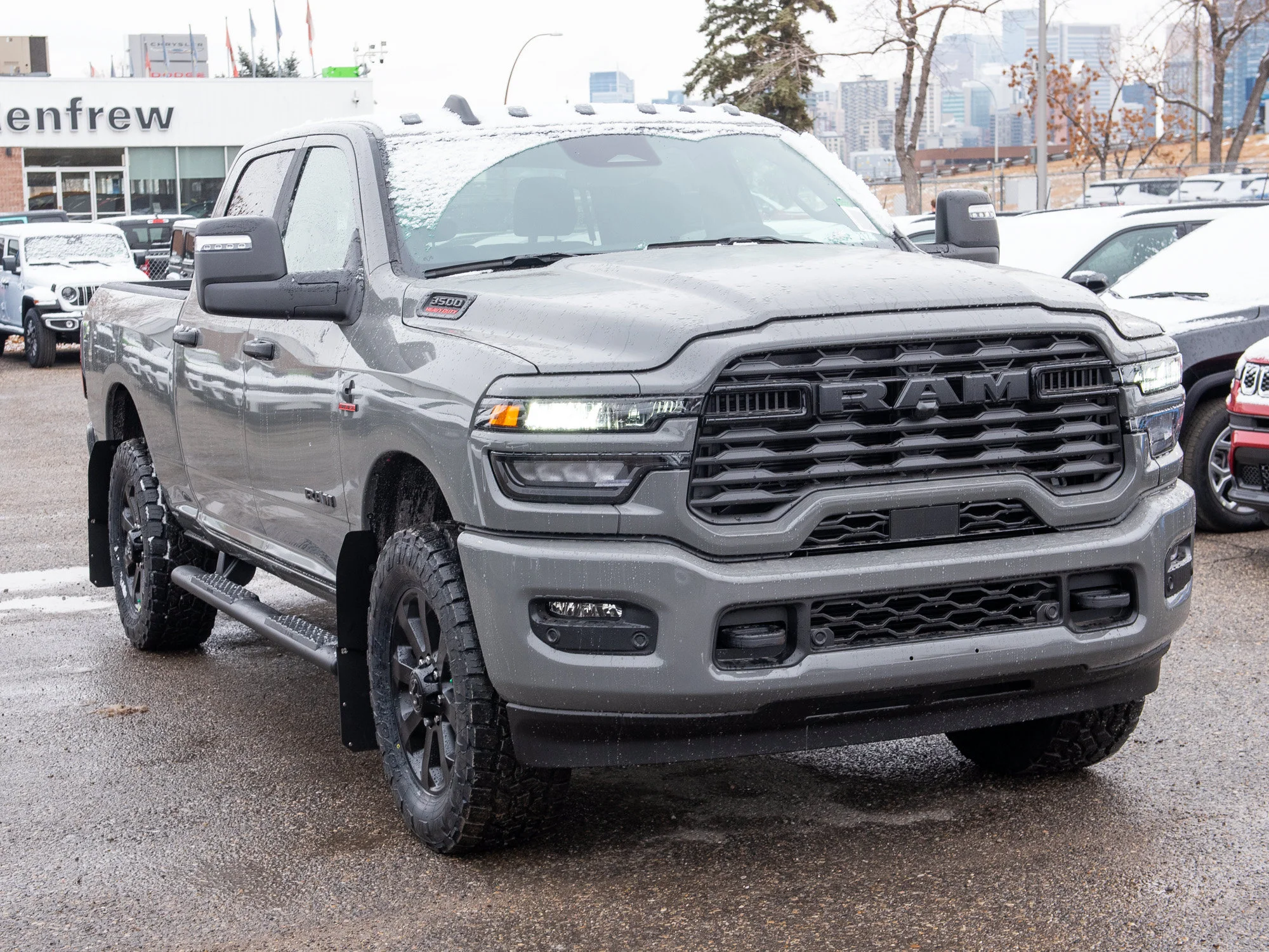 Used 2026 Grey RAM Big Horn* image 9