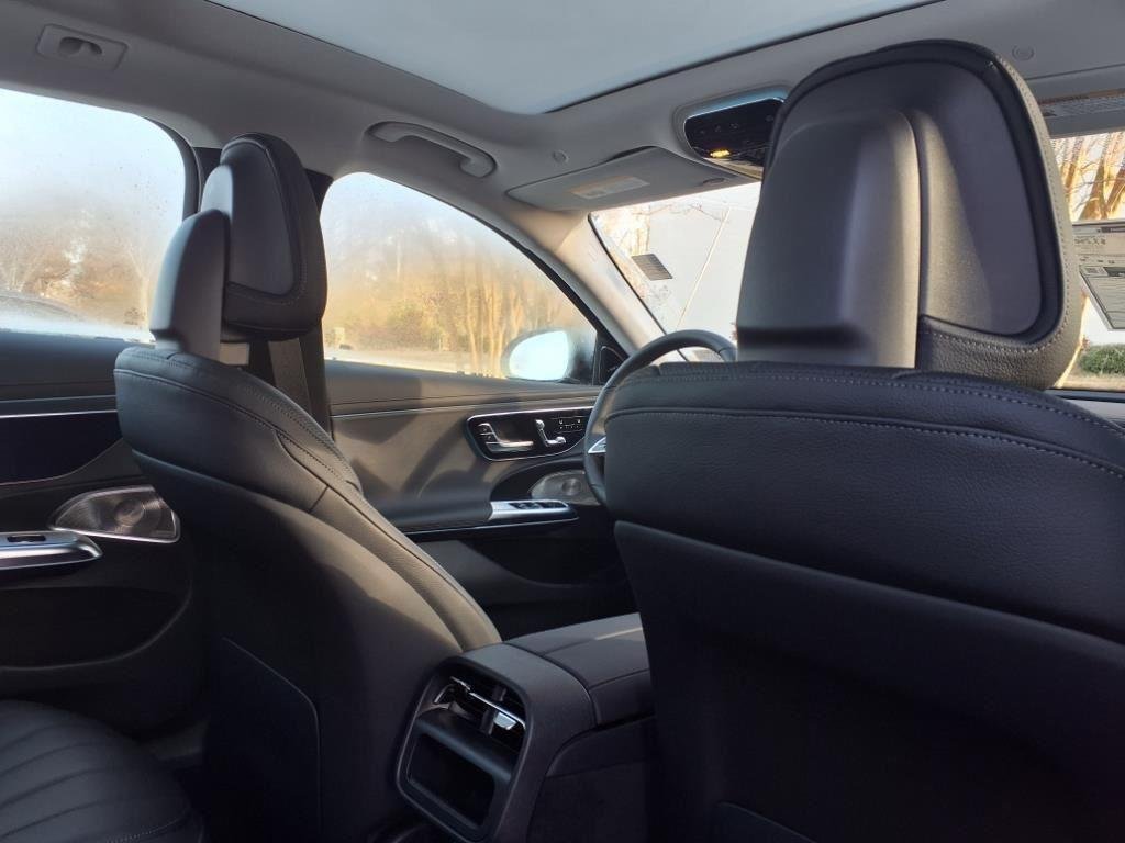 Used 2025 BLACK Mercedes-Benz E 450 image 21