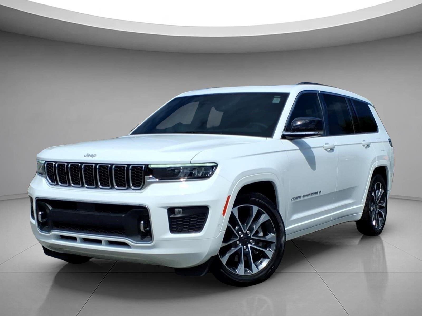 Used 2025 Bright White Clearcoat Jeep Overland image 1